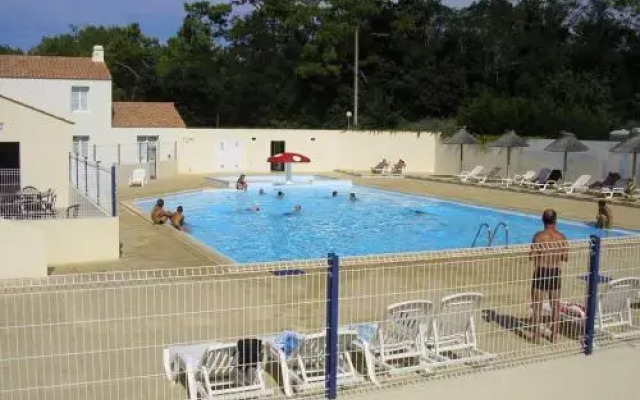 Camping Le Lagon Bleu