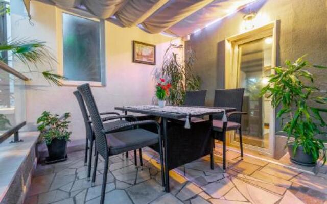 Apartments Villa Tomaš