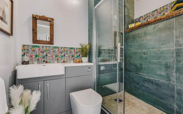 Heron House - Luxury Grand Designs Eco Home