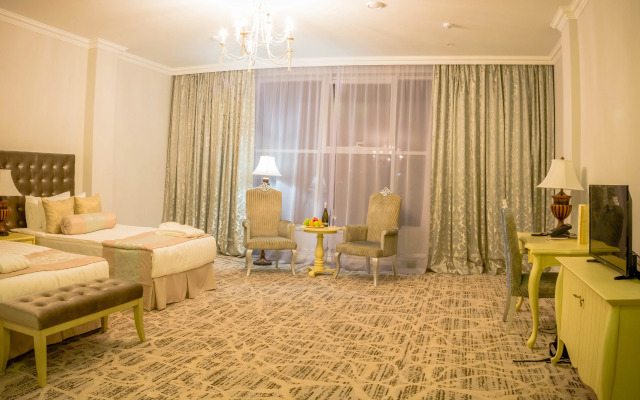 Bristol Central Park Hotel