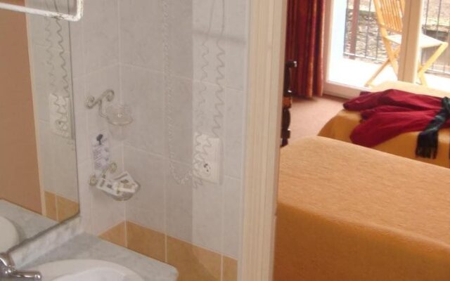 Hostellerie De La Poste