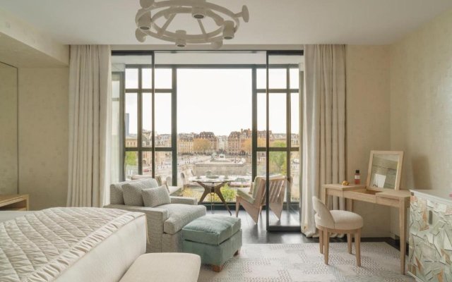 Cheval Blanc Paris