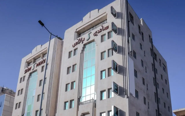 Sandy Palace Hotel