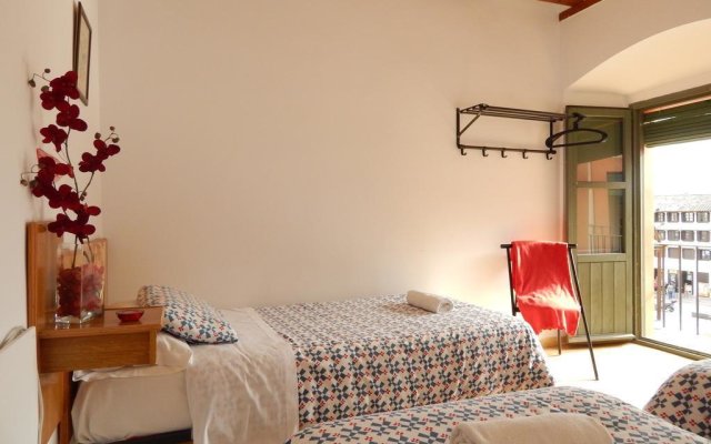 Hostel La Corredera