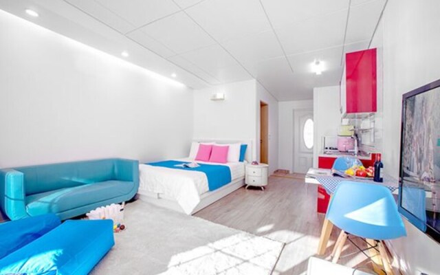 Yeosu Sunset & Sea Pension