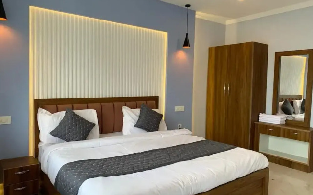 Ganeshwaram Hotel & Restaurant Bhowali