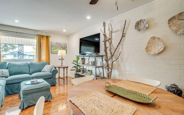 Charming Sun City Getaway Near Golf & Casinos!