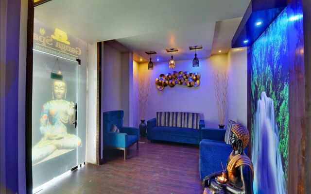 OYO 2070 Hotel Shri Laxmi Palace