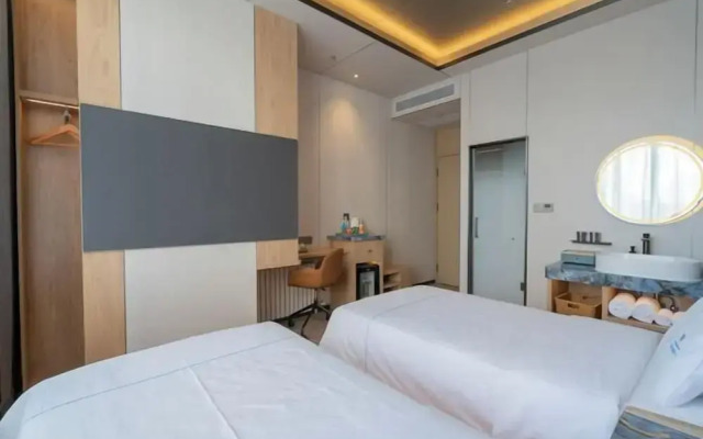 Dequan Landscape Hote