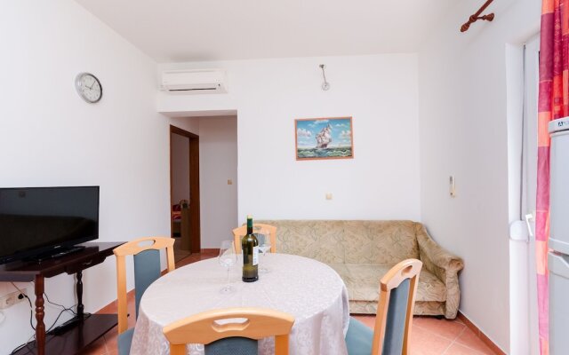 Apartments and Room Ljubica