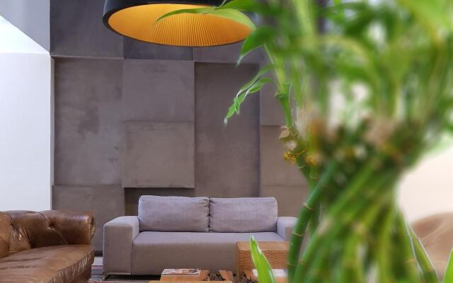 Naoum Hotel
