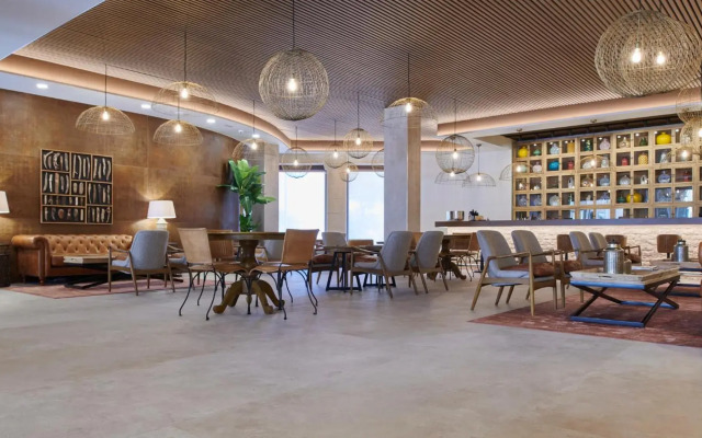 Ansares Hotel