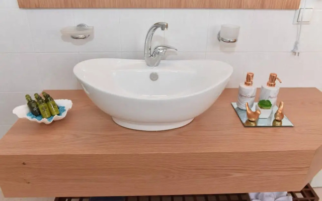 Pacifica Apartment 1min To Beach