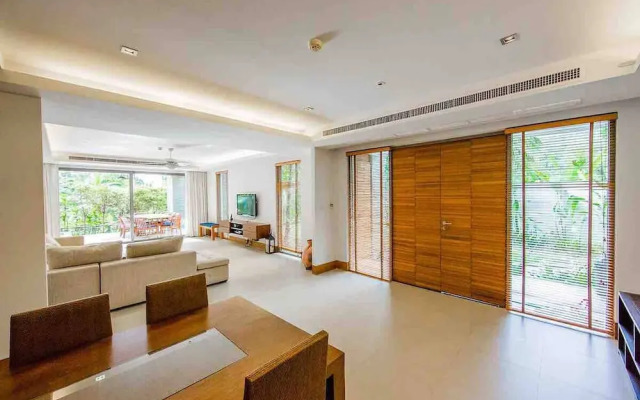 Beachfront 3br Luxe Plunge Pool On Naithon Beach