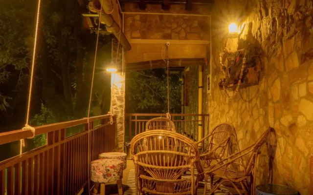 The Hosteller Naukuchiatal