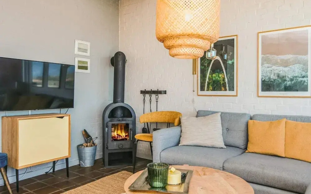 5 Person Holiday Home in Henne-by Traum