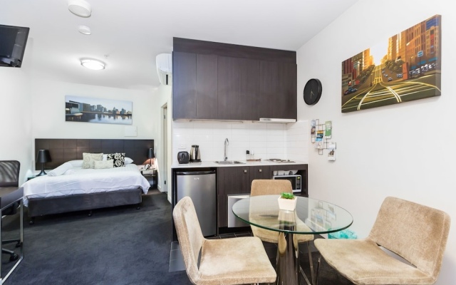 Imogen, Melbourne Studio Apartment