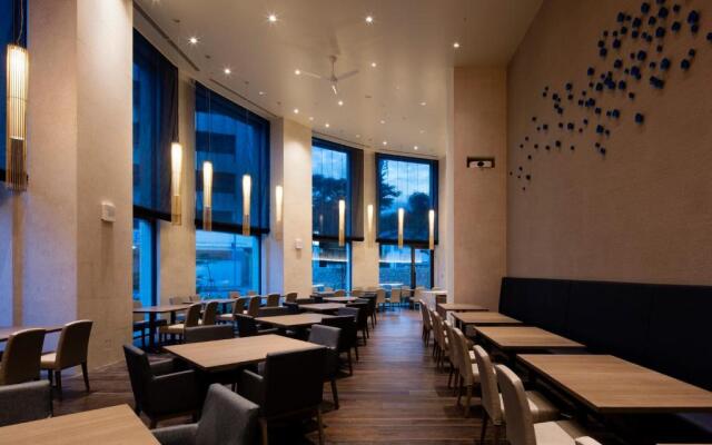 JR KYUSHU HOTEL Blossom Naha