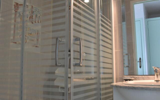 Peaceful Holiday Home in Vignol with Heated Swimming Pool