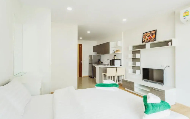 Ozone Condotel Kata Beach