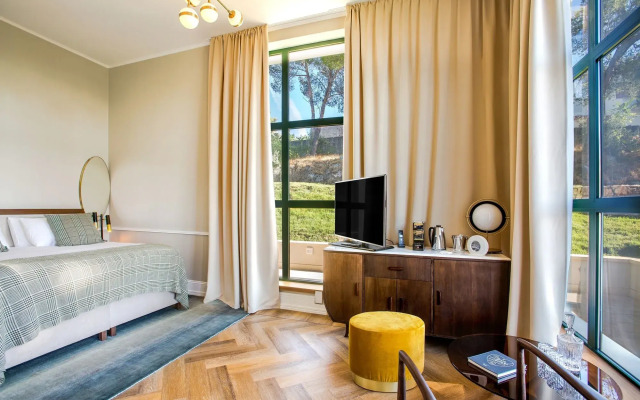 Hotel Brown Beach House & Spa