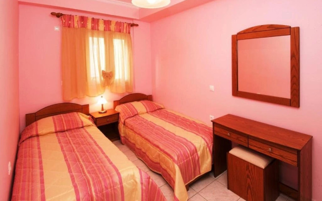 Mari-Christi Apartments