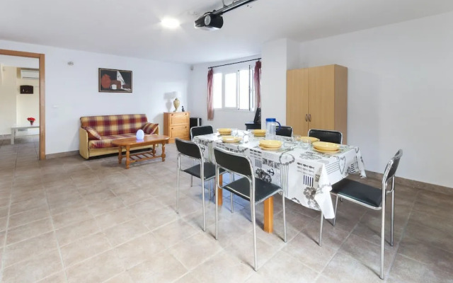 Golden in Gandia With 3 Bedrooms and 3 Bathrooms