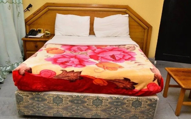 BBS Diamond Suites