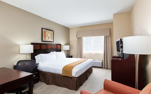 Holiday Inn Express Palestine by IHG