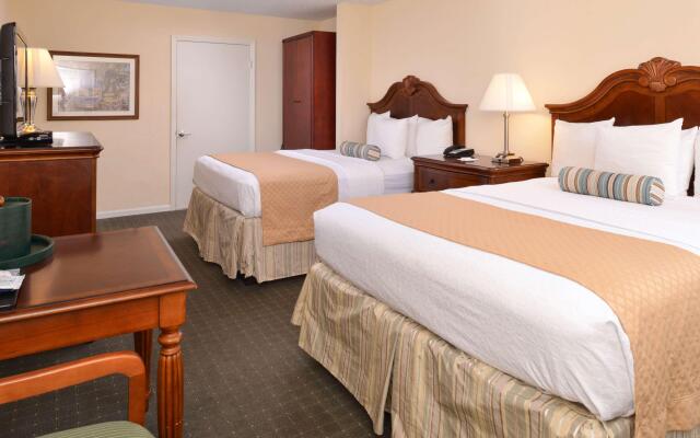 Best Western Plus Santee Inn
