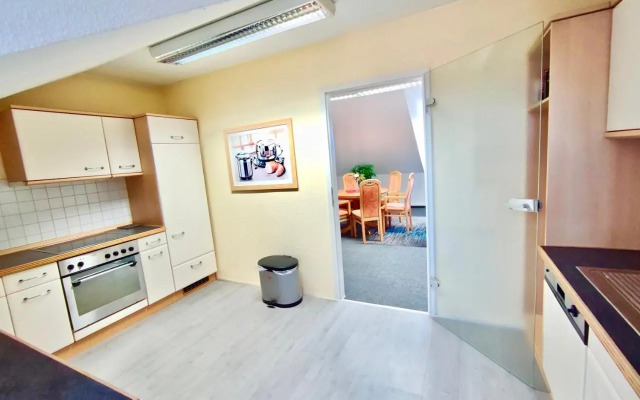 Ganze 3 Zimmer Wohnung 120qm