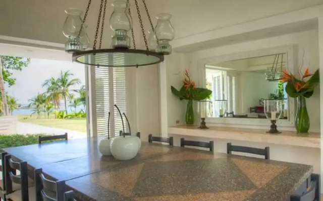 Casa Feliz by Unlimited Luxury Villas