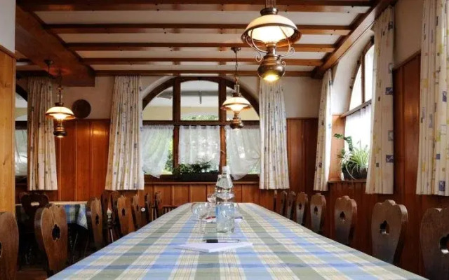 Gasthaus zum Rössli