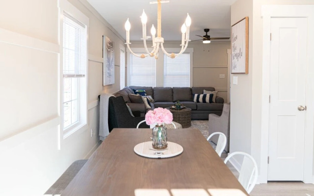 3 Bedroom, Virginia Street