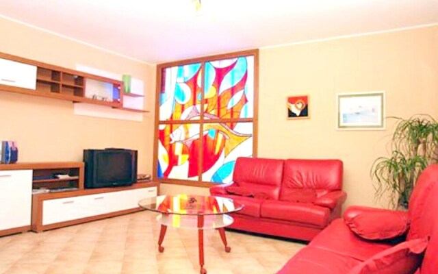 Apartment With In Fažana With Furnished Terrace And Wifi