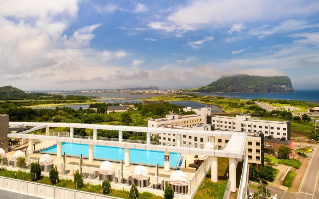 Ramada Encore Jeju Seongsan