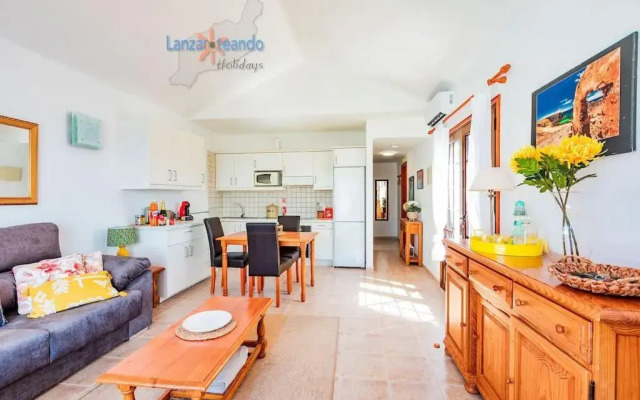 Apartamentos Playa Bastián