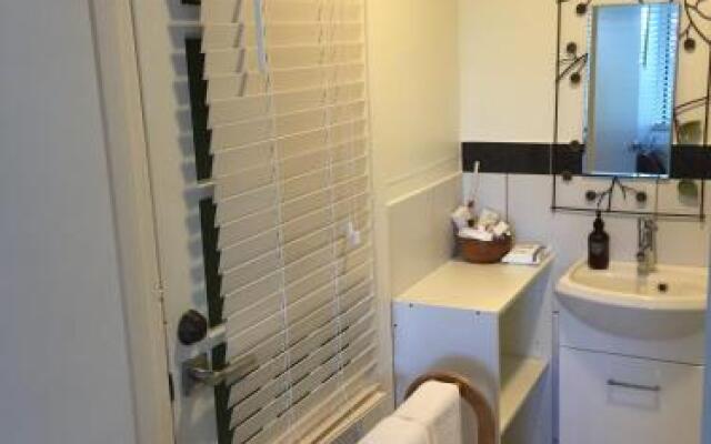Eumundi Guesthouse and B&B