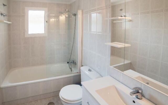 Tamarix - Three Bedroom