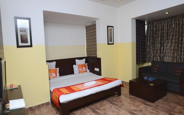 OYO 1030 Hotel Palm View Residency – Guest Rooms – Vadodara