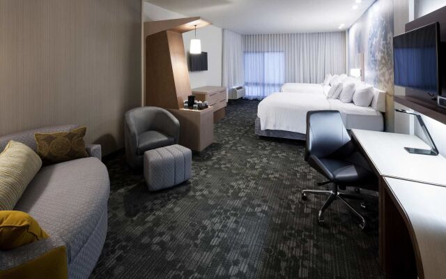 Courtyard by Marriott Houston North/Shenandoah