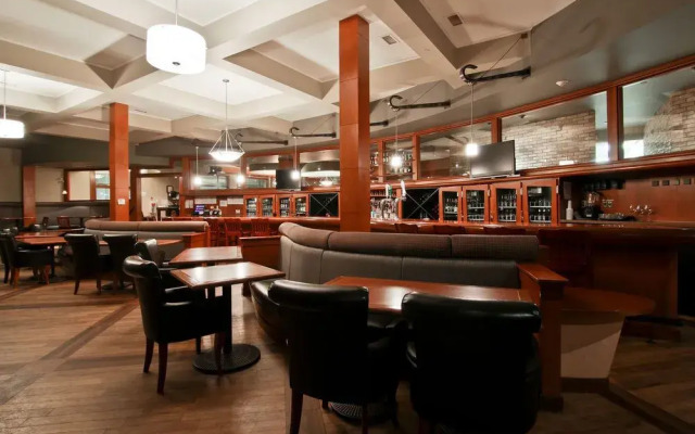 Holiday Inn Sherwood Park Conference Ctr