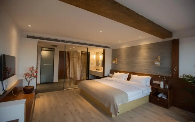Lugu Lake Er San hotel