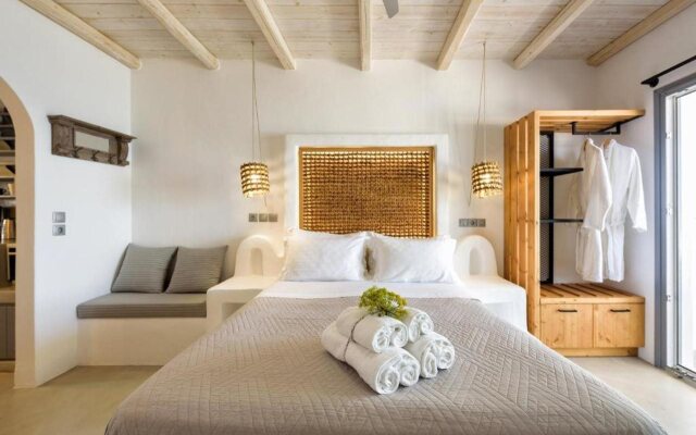 Blue Waves Suites & Apartments To Kyma