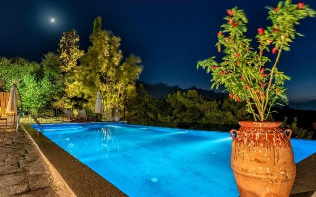 Ilyessa Cottages