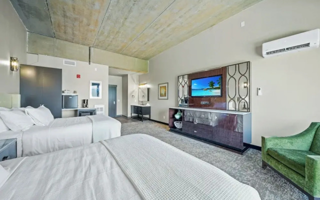 The Suites at Prairie Falls