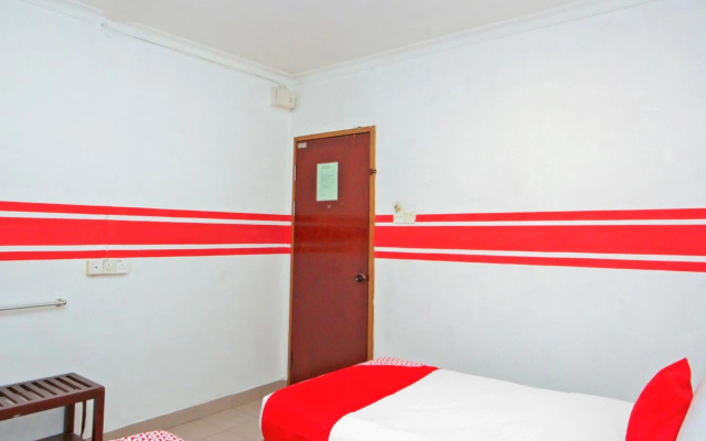 Super OYO 1173 Mandyrin Hotel