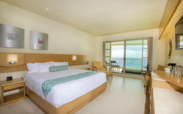 Beach Palace Family Resort & Spa - All-Inclusive