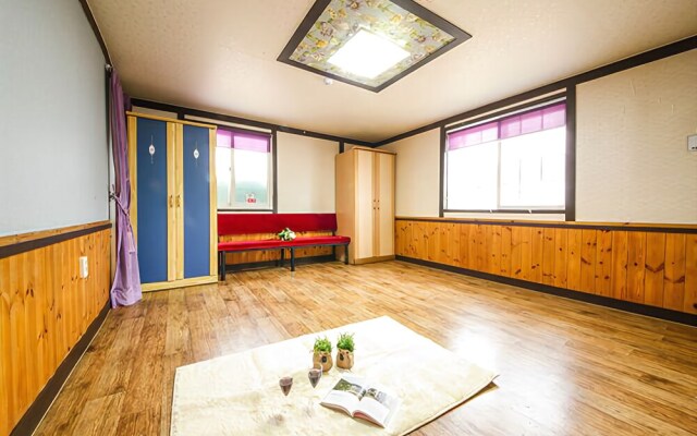 Ganghwadogold Villa Pension