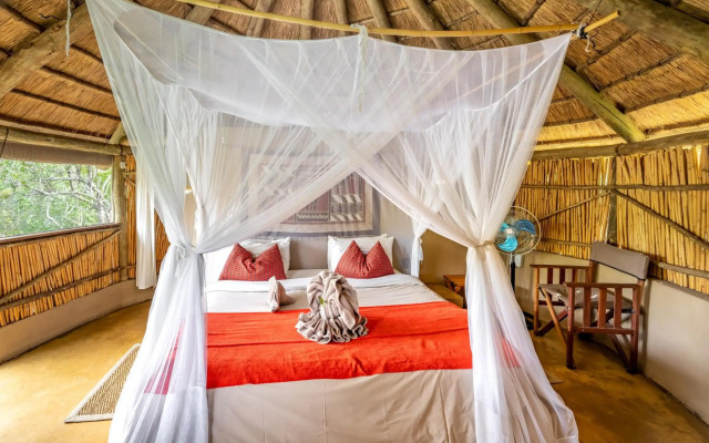 Umlani Bushcamp - Lodge